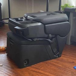 07-14 Center Console For Silverado Tahoe Yukon 