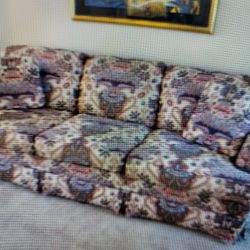 King Hickory Sofa.
