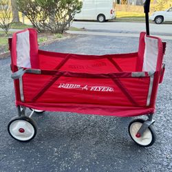 Radio Flyer Folding Wagon (Pull Wagon)