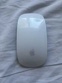 Apple Mouse