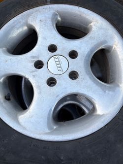 Used tires bolt pattern 5x4.5in
