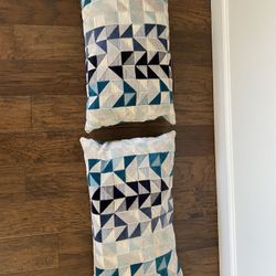 Throw Pillows 