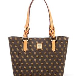 New Dooney & Bourke Blakely Collection Signature Tote