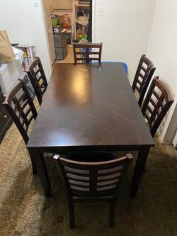 Sturdy Dining Table ~ up to 6 Chairs