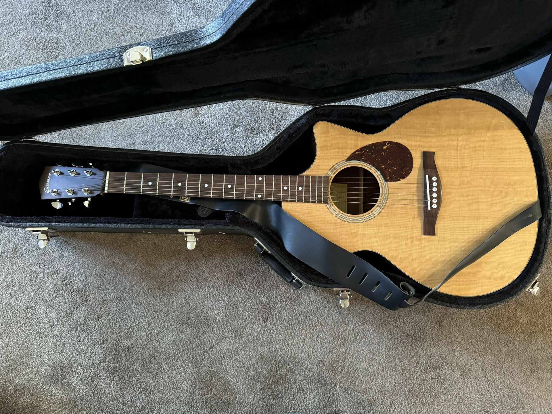Eastman Acoustic Guitar And Case