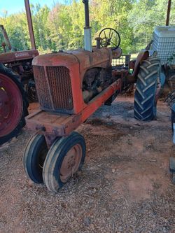 Allis Chalmers Tractor