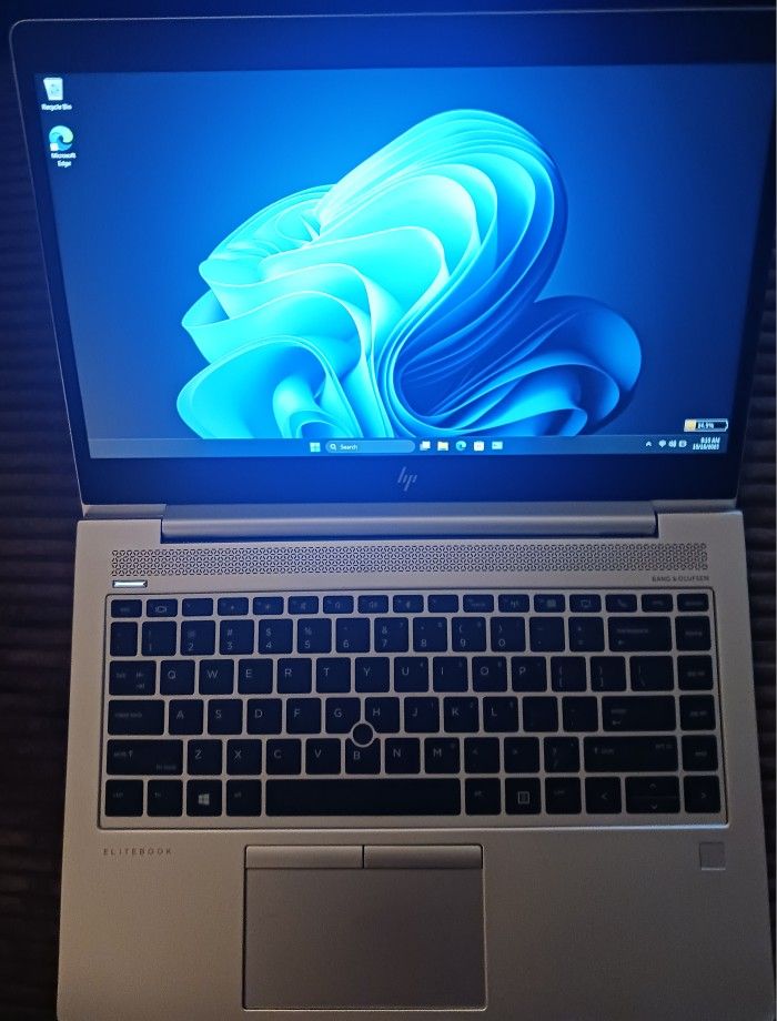 HP EliteBook 14 Inch Laptop Intel Core i5-8350u 16 GB RAM 512 GB SSD Webcam 1080P FHD LCD USB C Thunderbolt Port WiFi & Bluetooth Wireless Win 11 Pro