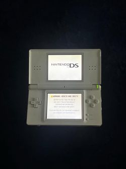 Nintendo DS lite