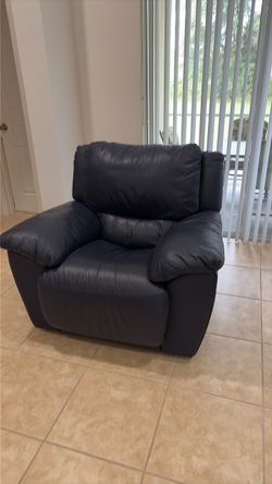 Leather couch set