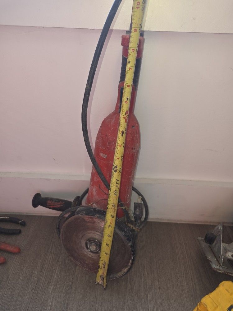 Milwaukee Brick Cutter Tool