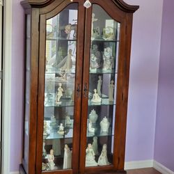 Beautiful Lighted Curio Cabinet 