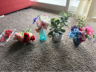 Flower pots