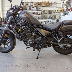 2021 HONDA REBEL CMX300 ABS Clean Title Motorcycle