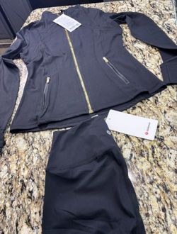 Lululemon Sets 