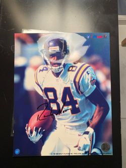 Randy moss signed 8 by 10 with COA