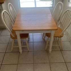 Kitchen Table And Chairs 