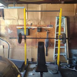 CAP BENCH PRESS/ SQUAT RACK/ PULLUP BAR 