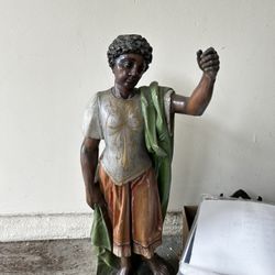Venician man carving  / Wooden Statue