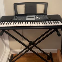 Yamaha Piano Keyboard With Stand