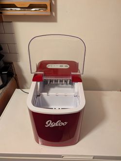 Igloo Portable Countertop Ice Maker $40