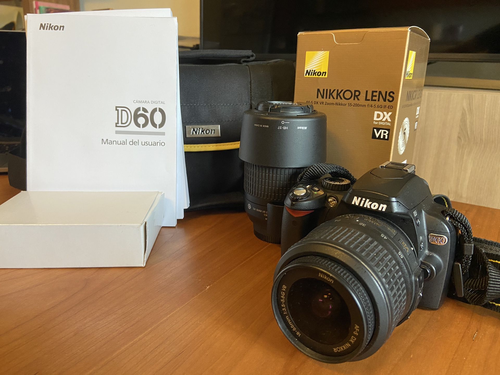 Nikon Bundle: D60 Body, 18-55mm Lens & 55-200mm Lens
