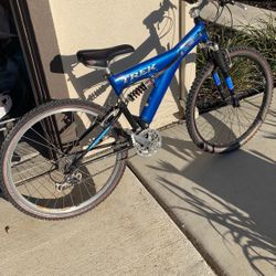 Trek Full Suspension Bike With Fox Shocks