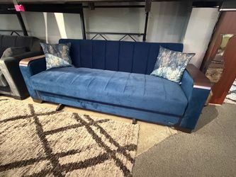 Sofa Bed with Accent Pillows