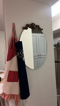 Oval Mirror 