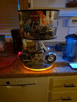 Very nice Harley Davidson night light and light.
