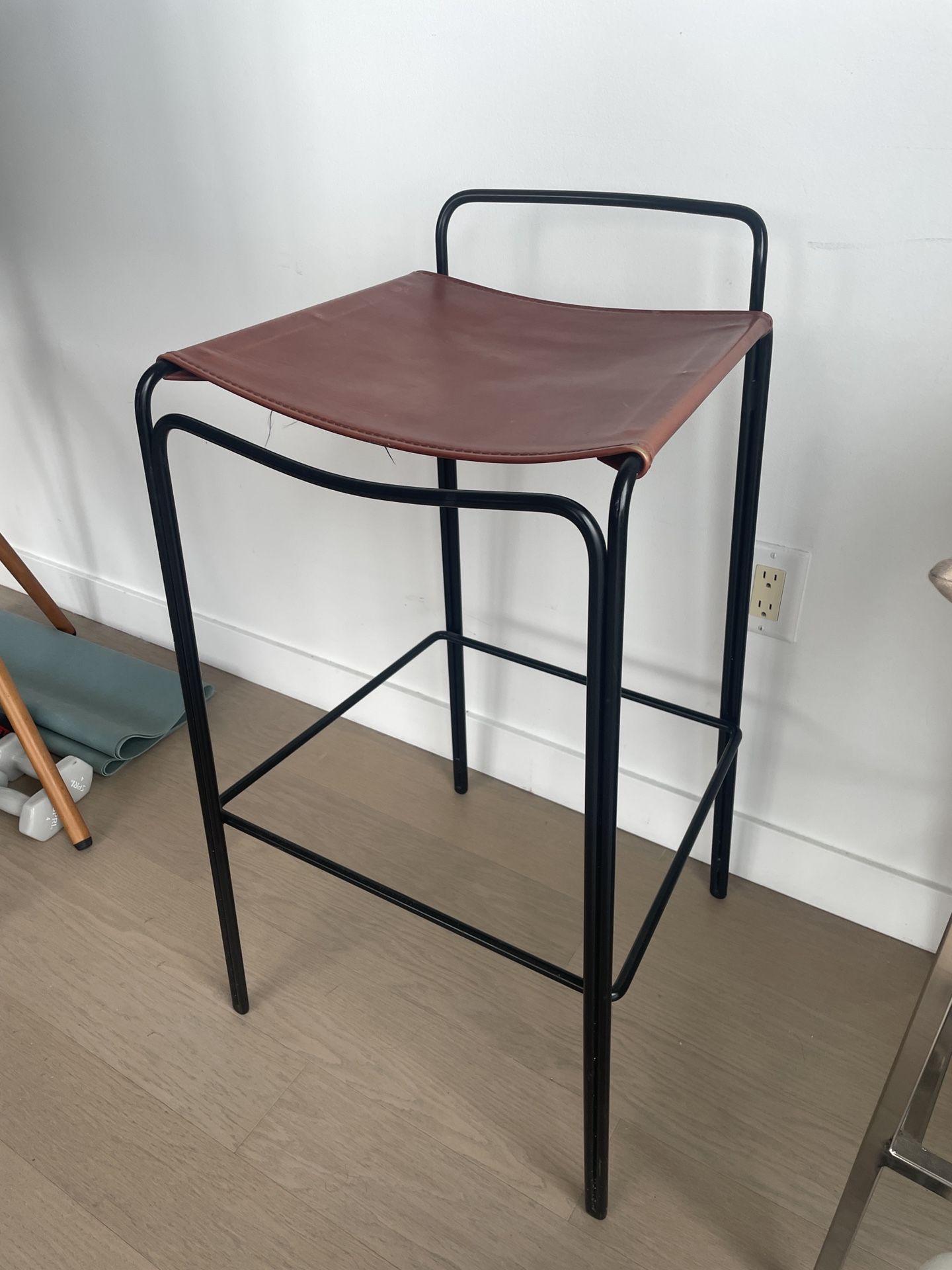 Designer bar stool chair 90%off!