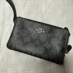 double zipper coach wristlet