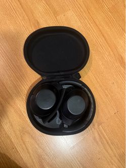 Sony MDR-1000x headphones