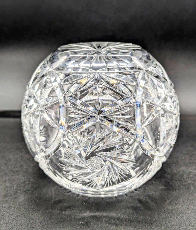 Cut Starburst Crystal Rose Bowl "Pinwheel" Design EUC