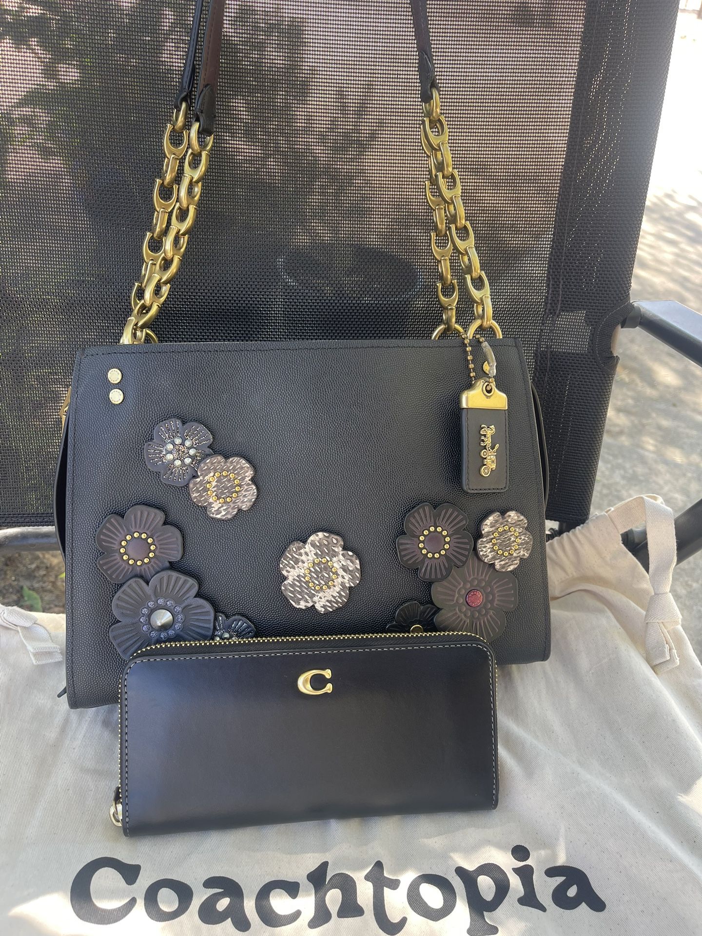 coach rogue shoulder bag