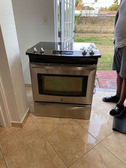 Stainless steel stove