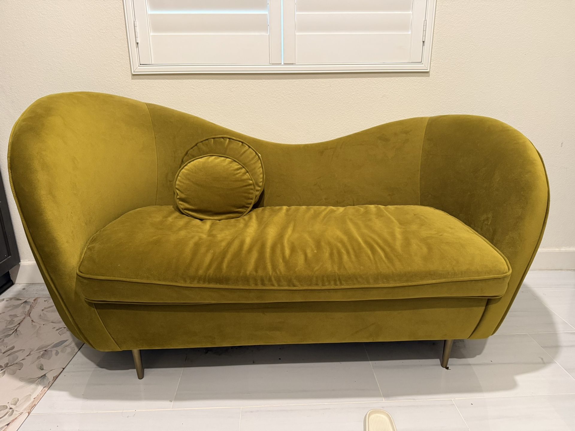 loveseat sofa
