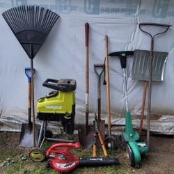 Garden Tools And Leaf Mulcher 