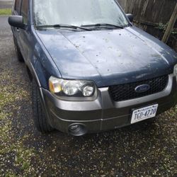 2005 Ford Escape