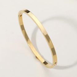 Bangle bracelet