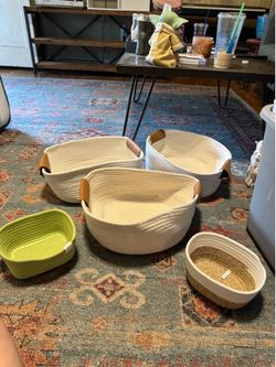 Set of 5 woven cloth baskets