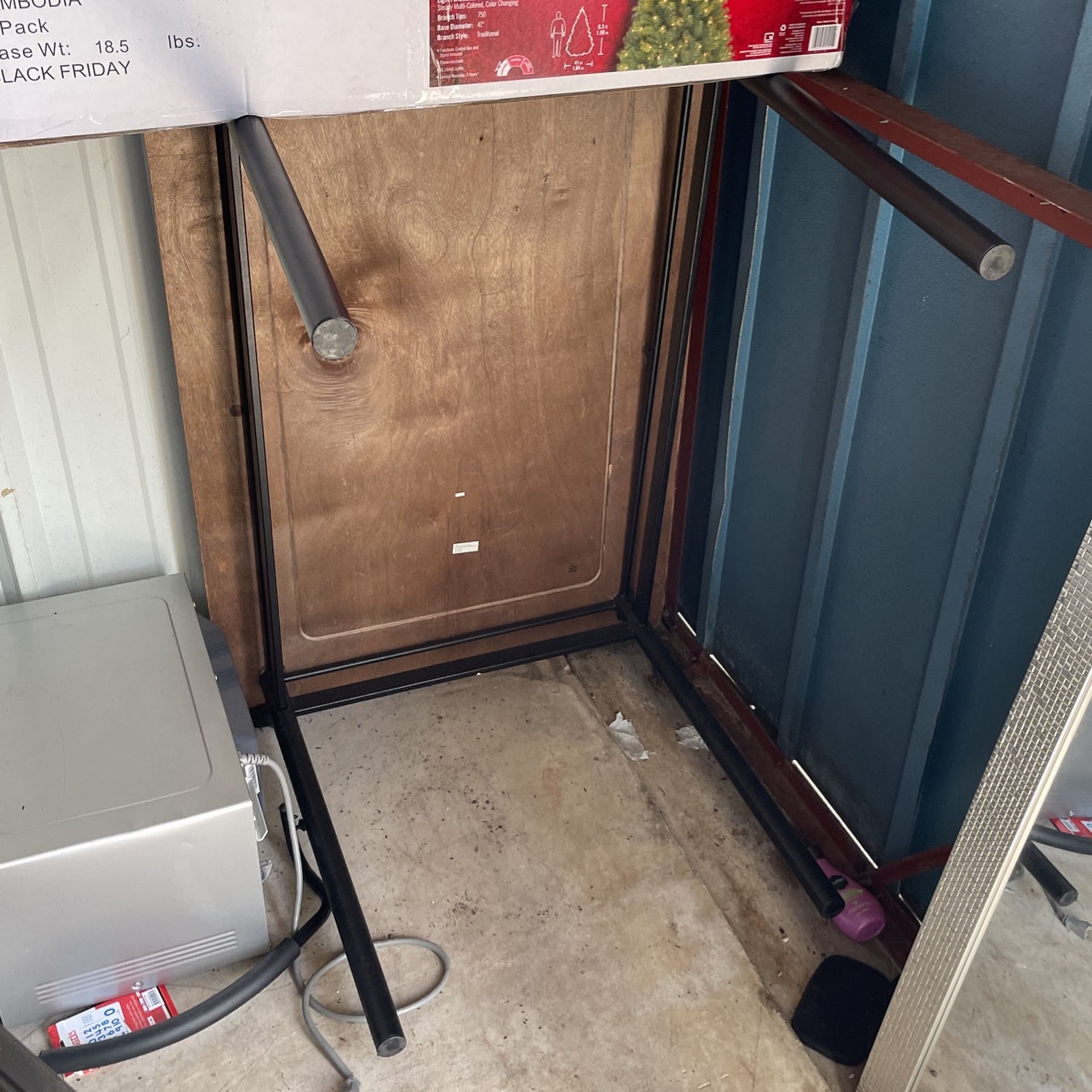 Free Furniture