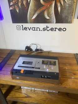 Vintage 1974 Realistic SCT-5C Stereo Cassette Deck – Fully Serviced Woodgrain Beauty! 🔥🎛️