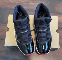 Jordan 11 Playoff Bred Size 10.5 VNDS