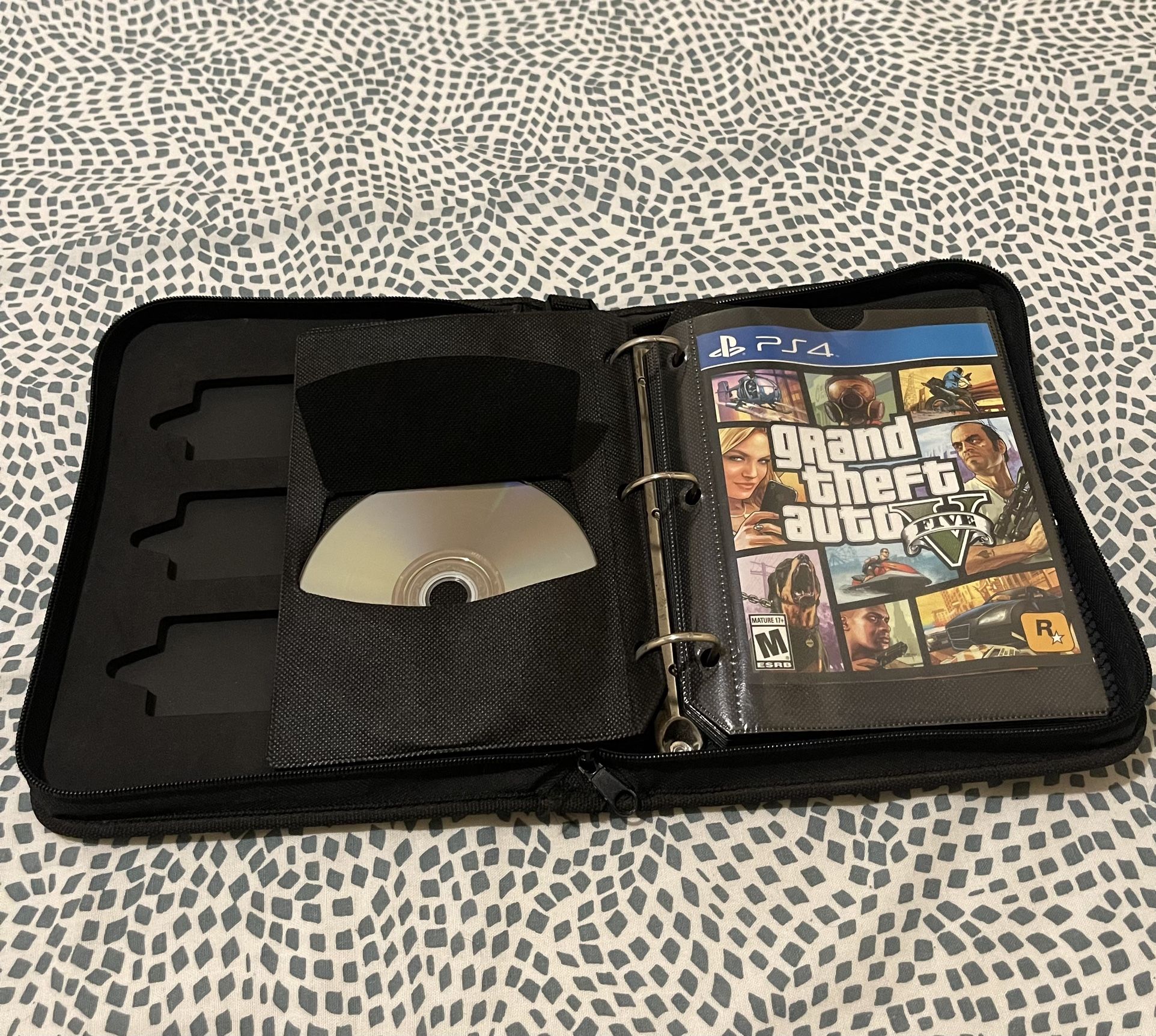 Video Game/CD/DVD Storage Carrier