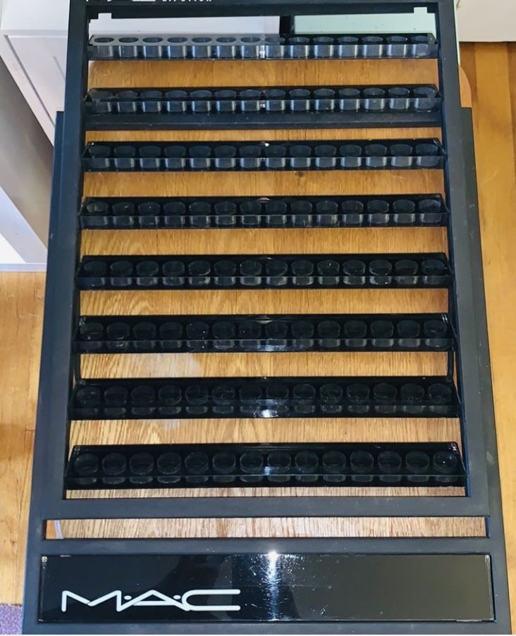 Mac 112 Counter Lipstick Display 