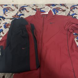Nike Set  Brand New 