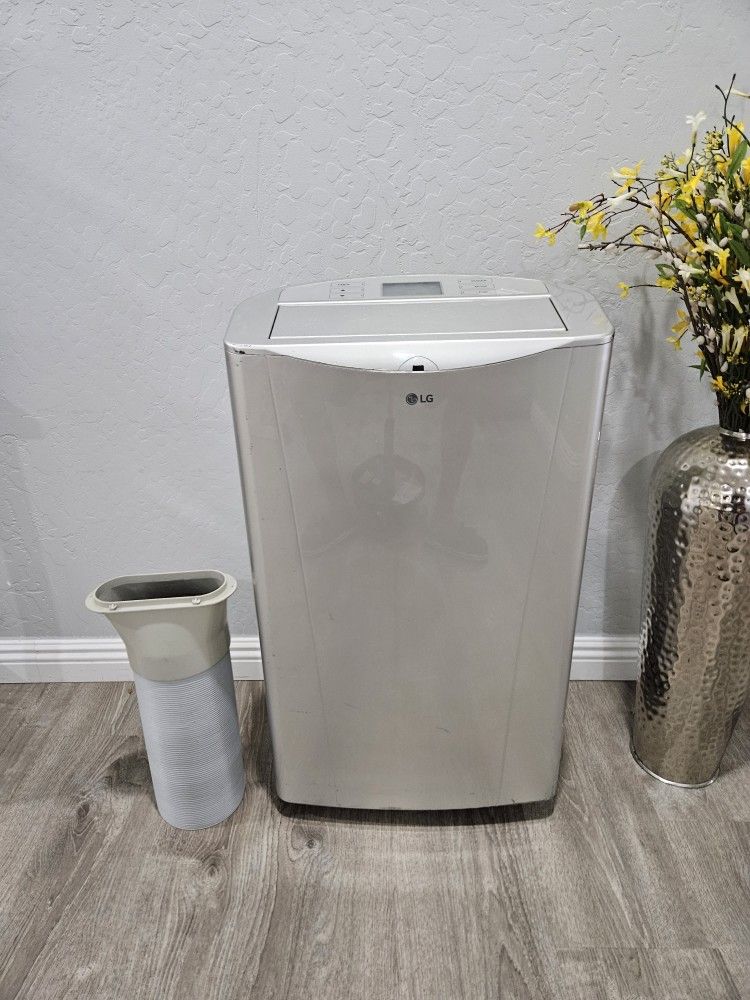 Lg Portable Air Conditioner With Heat and Dehumidifier 14,000 BTU for Sale  in Gilbert, AZ - OfferUp