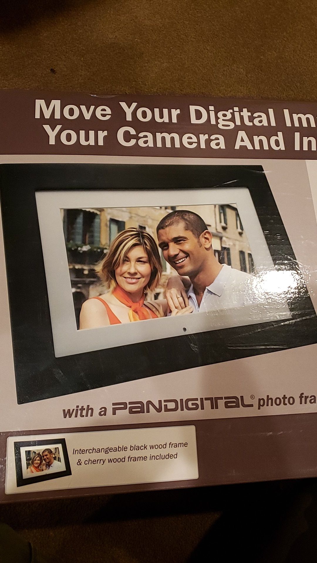 Brand new PANDIGITAL digital photo frame