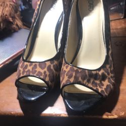 Printed 2000’s Heels 