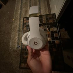 Beats Studio 3